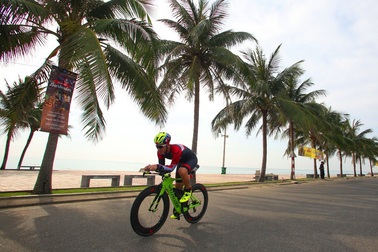Sôi động đường đua IRonMan 70.3 Việt Nam 2018 tại Đà Nẵng