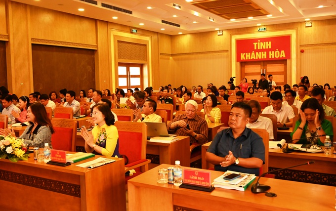 Các đại biểu tham dự hội thảo