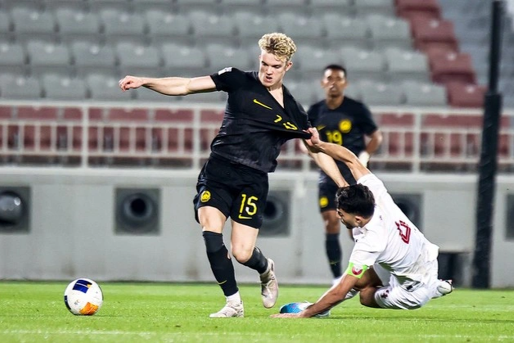 Thua liểng xiểng, đối thủ U23 Việt Nam còn nhận tin dữ - 2 Thua liểng xiểng, đối thủ U23 Việt Nam còn nhận tin dữ - 2
