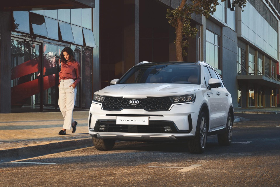 Những hình ảnh và thông tin chính thức đầu tiên của Kia Sorento 2021 - 4 Những hình ảnh và thông tin chính thức đầu tiên của Kia Sorento 2021 - 4