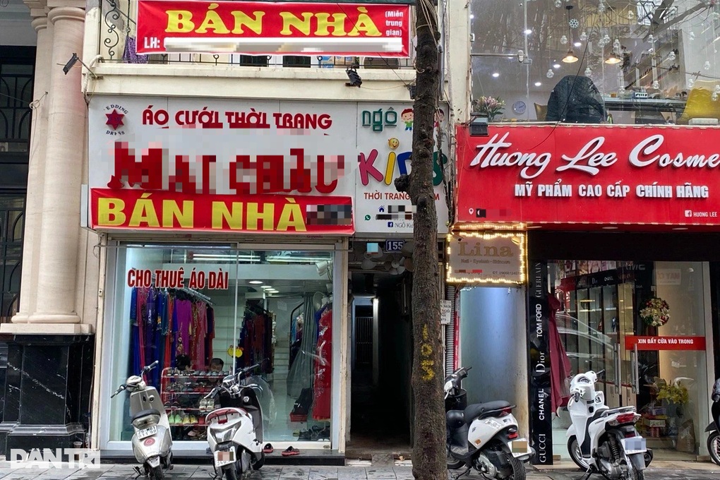 Nhiều tuyến phố tại Hà Nội có giá rao bán nhà vượt 1,8 tỷ đồng/m2 - 1 Nhiều tuyến phố tại Hà Nội có giá rao bán nhà vượt 1,8 tỷ đồng/m2 - 1