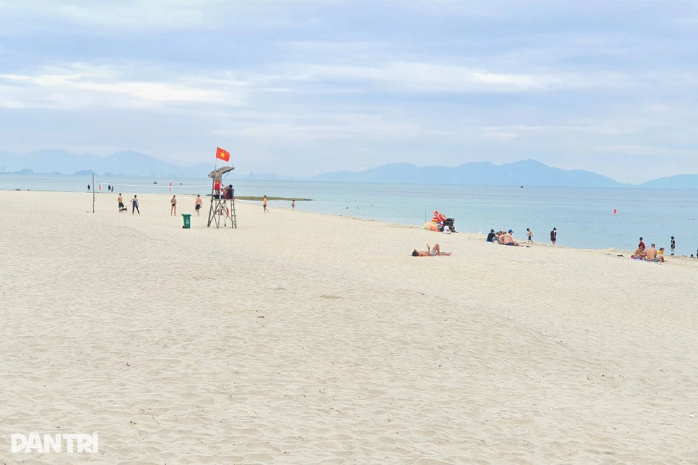 Xây dựng tuyến đê ngầm dài hơn 1,5km dọc bờ biển từng đẹp nhất châu Á - 3