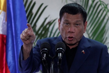 Tổng thống Philippines “nắn gân” doanh nghiệp nước ngoài về chiến dịch chống ma túy
