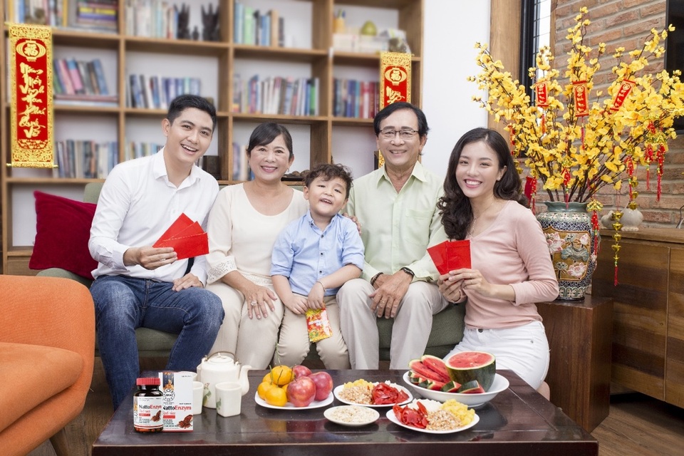 Ăn uống, sinh hoạt thế nào ngày Tết để phòng ngừa đột quỵ mùa lạnh? - 4 Ăn uống, sinh hoạt thế nào ngày Tết để phòng ngừa đột quỵ mùa lạnh? - 4