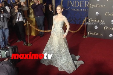 Lily James dự công chiếu phim