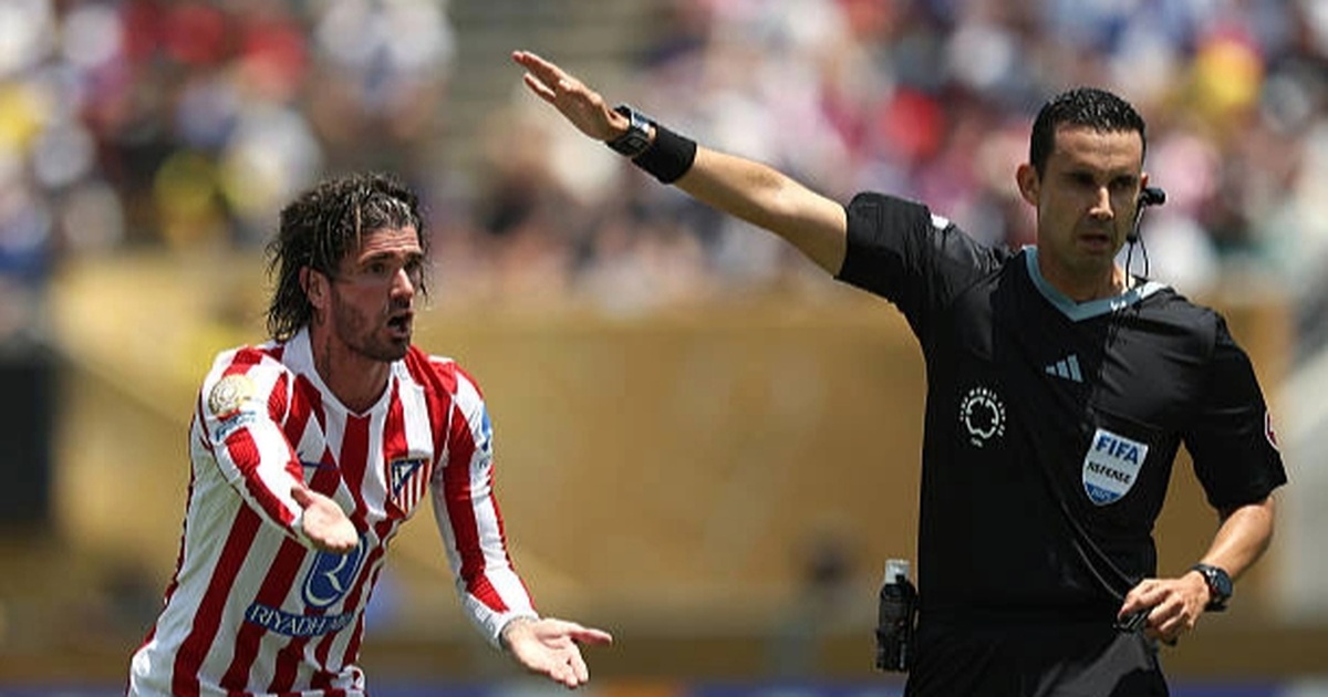 Atletico bị loại ở FIFA Club World Cup, HLV Simeone chỉ trích trọng tài