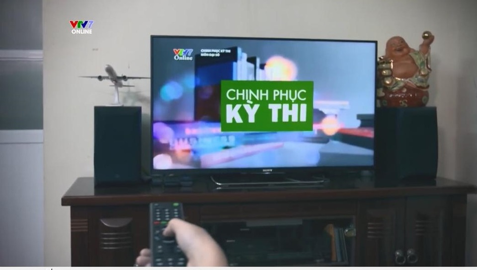 Học qua truyền hình, internet: Phụ huynh phải phối hợp với GV kiểm soát con - 2 Học qua truyền hình, internet: Phụ huynh phải phối hợp với GV kiểm soát con - 2