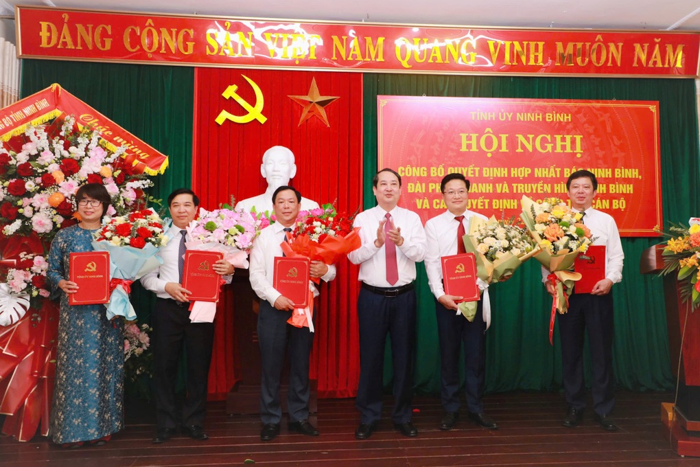 Hợp nhất Báo, Đài Phát thanh và Truyền hình Ninh Bình - 2 Hợp nhất Báo, Đài Phát thanh và Truyền hình Ninh Bình - 2