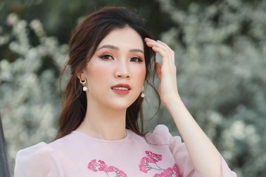 Hoa hậu Phí Thuỳ Linh lên dự định đón Tết, ước có thêm con gái