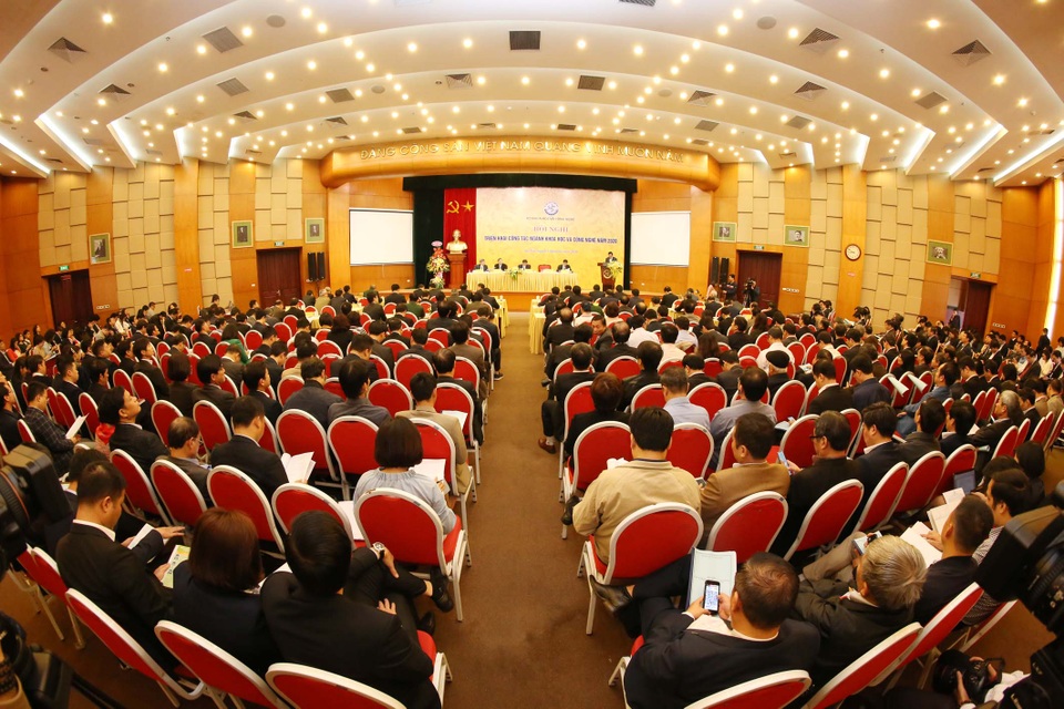 Phó Thủ tướng: Ngành khoa học phải biến tự ti thành tự tin - 1 Phó Thủ tướng: Ngành khoa học phải biến tự ti thành tự tin - 1