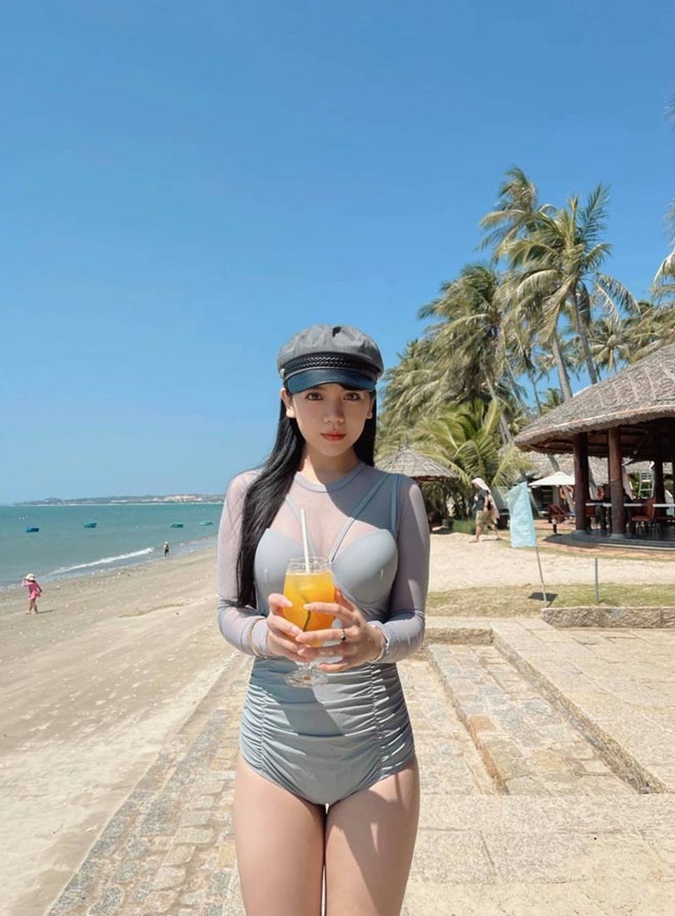 Đăng ảnh thời chưa dậy thì, hot girl Lâm Đồng khiến dân mạng thốt lên không tin nổi - 6 Đăng ảnh thời chưa dậy thì, hot girl Lâm Đồng khiến dân mạng thốt lên không tin nổi - 6