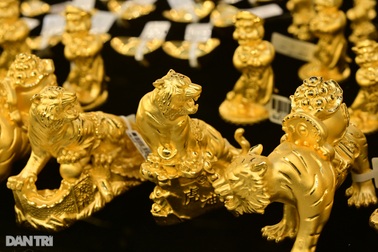 Giá vàng xuống thấp nhất kể từ đầu năm