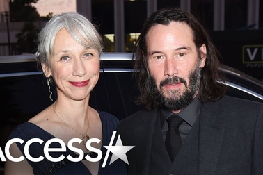 Tài tử Keanu Reeves và bạn gái Alexandra Grant xuất hiện trên thảm đỏ