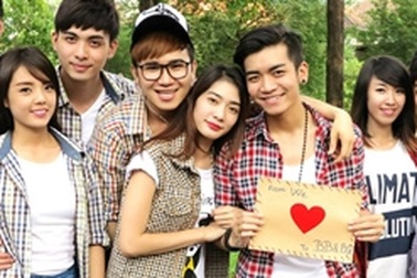 “Thế giới thứ ba” bước vào parody clip