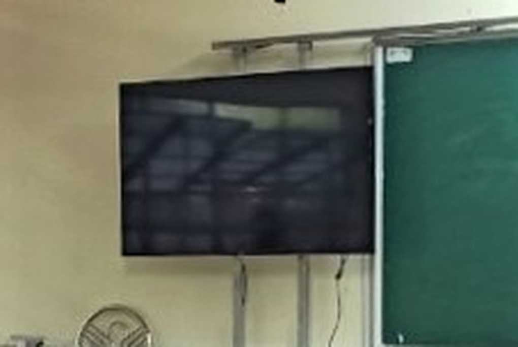 Dừng việc xã hội hóa tại trường học vướng lùm xùm thu chi ở Cà Mau - 1 Dừng việc xã hội hóa tại trường học vướng lùm xùm thu chi ở Cà Mau - 1