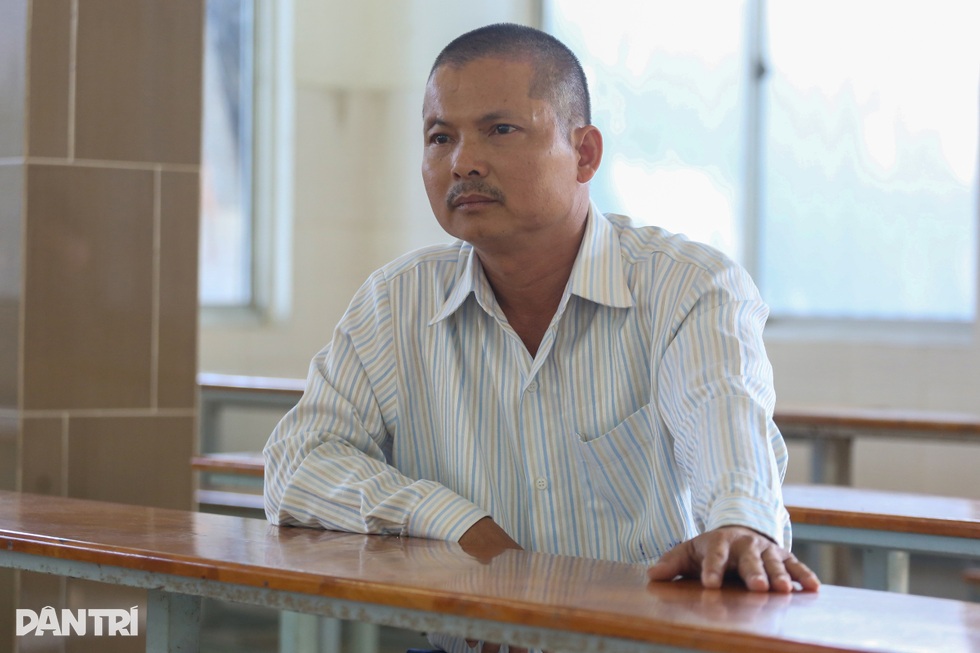 Người thi sát hạch giấy phép lái xe ở TPHCM than khó hơn thi đại học - 2 Người thi sát hạch giấy phép lái xe ở TPHCM than khó hơn thi đại học - 2