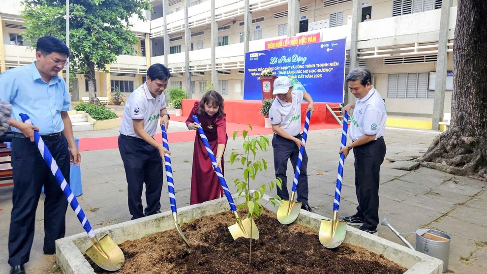 EVNSPC tổ chức Lễ hưởng ứng Chiến dịch Giờ Trái đất 2026 - 2 EVNSPC tổ chức Lễ hưởng ứng Chiến dịch Giờ Trái đất 2026 - 2