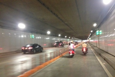 Xử phạt hơn 3 nghìn ô tô vi phạm tốc độ trong hầm Thủ Thiêm