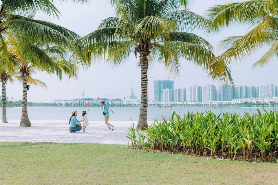 Vinhomes bung quỹ căn cao tầng ưu đãi trả 1/5 nhận 5 trong 1 tại Vinhomes Ocean Park và Vinhomes Smart City - 1 Vinhomes bung quỹ căn cao tầng ưu đãi trả 1/5 nhận 5 trong 1 tại Vinhomes Ocean Park và Vinhomes Smart City - 1
