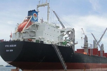 Ông lớn bất ngờ sụt hố, ôm lỗ nặng