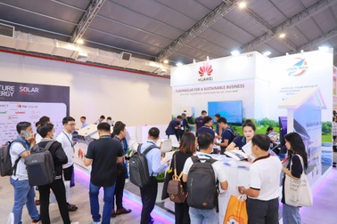 Huawei ra mắt bộ 3 biến tần năng lượng mặt trời tại "The Future Energy Show 2023"