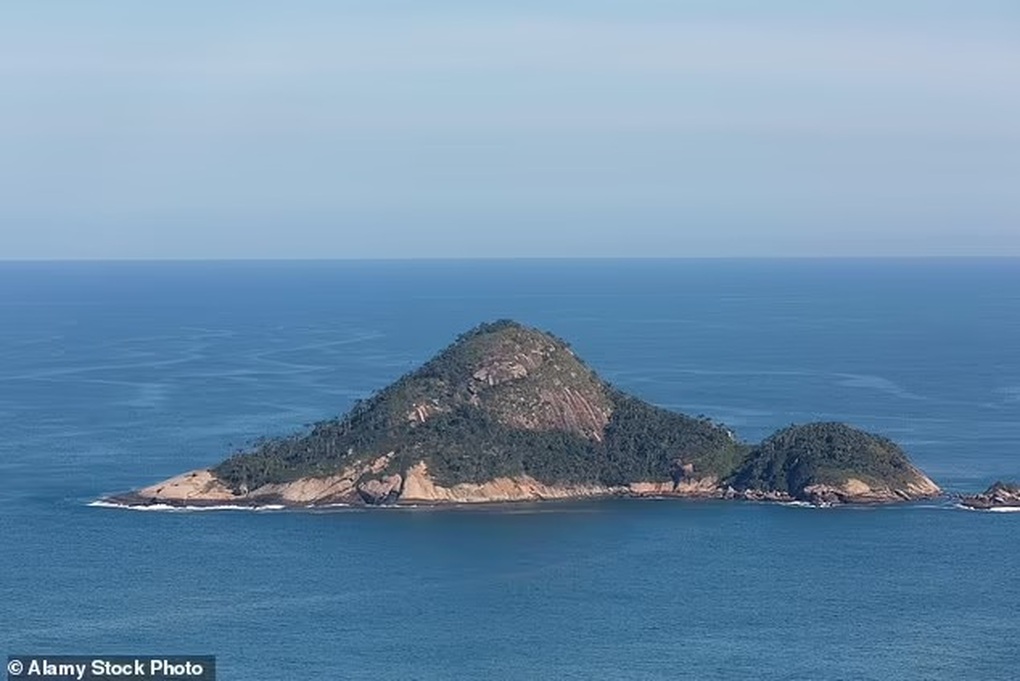 Hy hữu: Người đàn ông sống sót trên đảo hoang nhờ hai quả chanh - 2 Hy hữu: Người đàn ông sống sót trên đảo hoang nhờ hai quả chanh - 2
