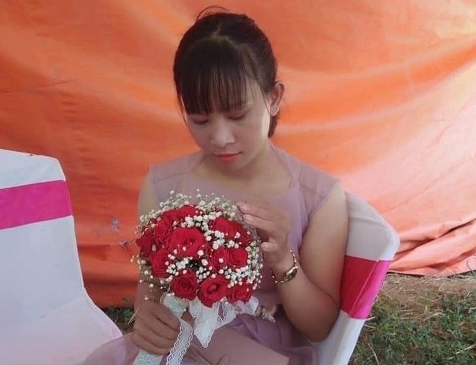 Người mẹ nghèo: Tôi quỳ gối, cúi đầu xin mọi người giúp đỡ cứu lấy cháu - 4 Người mẹ nghèo: Tôi quỳ gối, cúi đầu xin mọi người giúp đỡ cứu lấy cháu - 4