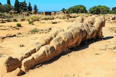 Tượng Atlas 2.600 năm tuổi sẽ lại “chống trời”