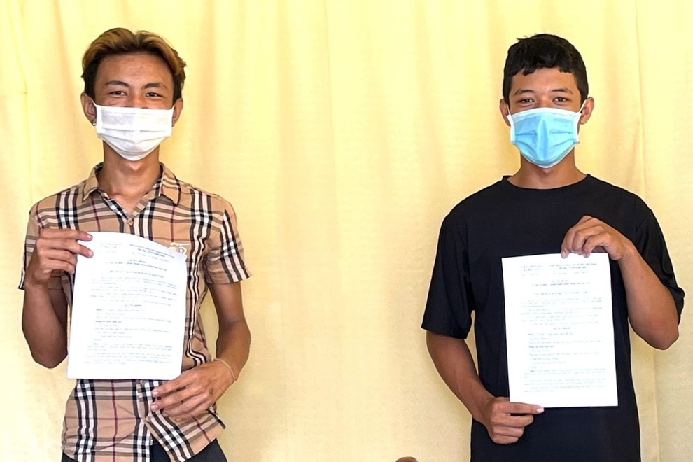 Sóc Trăng: 10 đối tượng tổ chức ăn nhậu trong chòi rẫy giữa mùa dịch - 2 Sóc Trăng: 10 đối tượng tổ chức ăn nhậu trong chòi rẫy giữa mùa dịch - 2