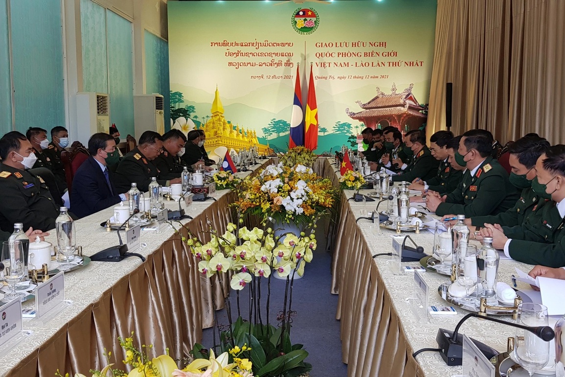 Việt Nam - Lào hợp tác quốc phòng toàn diện, xây dựng biên giới hòa bình - 1 Việt Nam - Lào hợp tác quốc phòng toàn diện, xây dựng biên giới hòa bình - 1