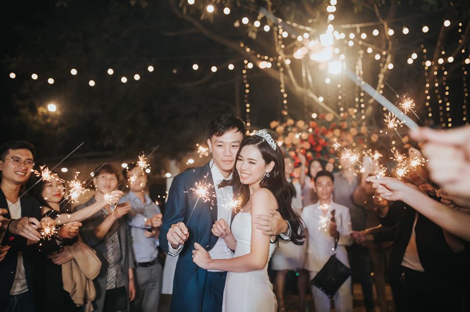 Những hoa khôi “theo chàng về dinh” trong năm 2019 - 2 Những hoa khôi “theo chàng về dinh” trong năm 2019 - 2