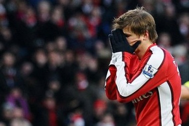 Arsenal mất Arshavin trước đại chiến với Porto