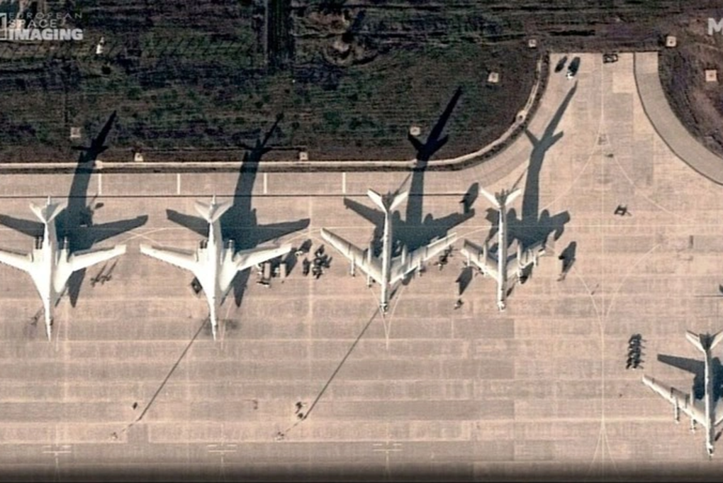Moscow: UAV tấn công sân bay Nga được GPS của Mỹ dẫn đường - 1 Moscow: UAV tấn công sân bay Nga được GPS của Mỹ dẫn đường - 1