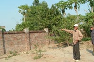 “Quan” thôn bán hàng nghìn m2 đất sai luật 