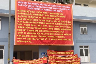 Chung cư chưa hoàn thiện, chủ đầu tư đã cho hàng trăm người dân vào ở