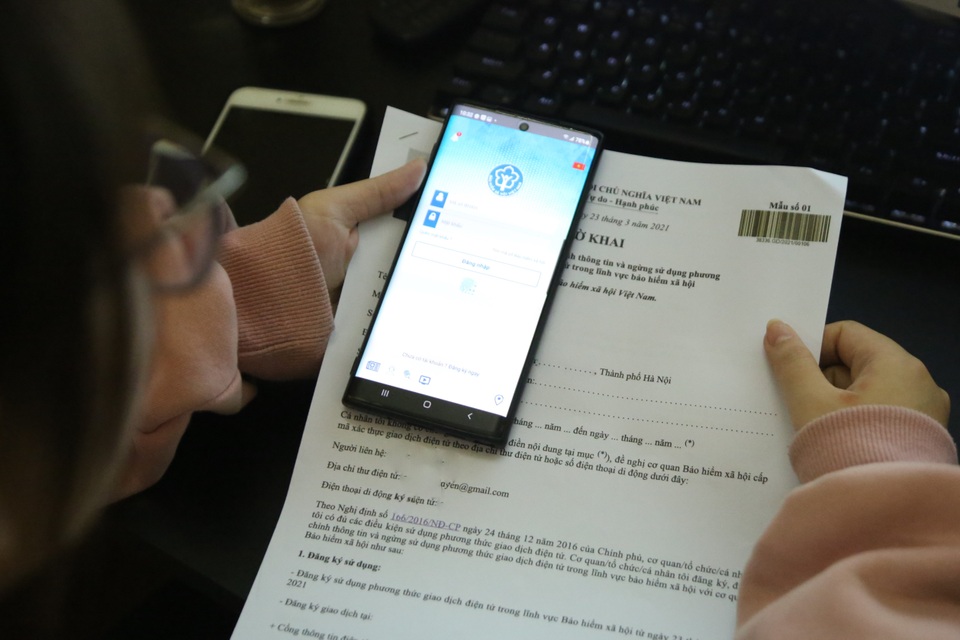 Hà Nội: yêu cầu 100% công chức, viên chức, người lao động cài đặt VssID - 1 Hà Nội: yêu cầu 100% công chức, viên chức, người lao động cài đặt VssID - 1