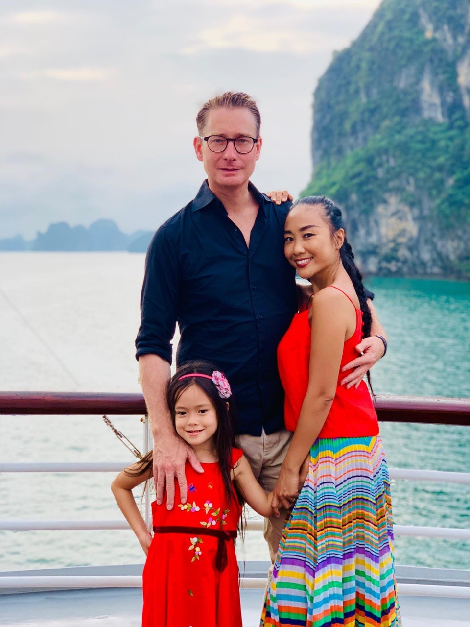 Con gái 7 tuổi của Đoan Trang gây bất ngờ khi hát nhạc Trịnh Công Sơn - 4 Con gái 7 tuổi của Đoan Trang gây bất ngờ khi hát nhạc Trịnh Công Sơn - 4