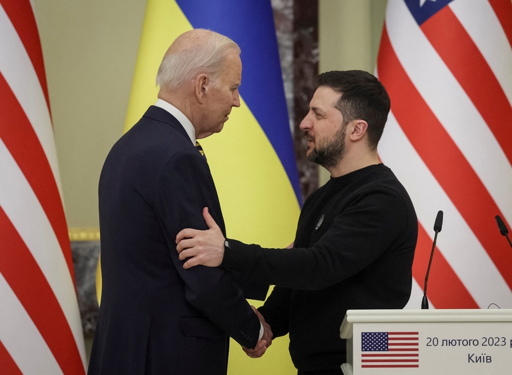 Nước cờ của ông Biden khi "cởi trói" cho Ukraine tấn công lãnh thổ Nga