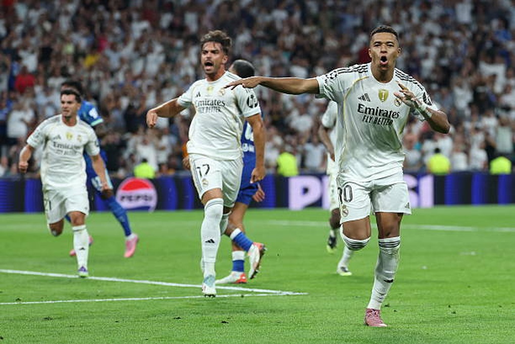 Real Madrid lập kỷ lục khó xô đổ tại UEFA Champions League - 2