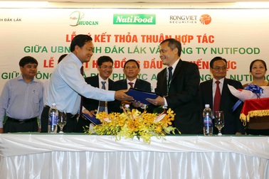 Hợp tác 3 bên, đầu tư 1000 tỷ đồng làm nông nghiệp công nghệ  cao