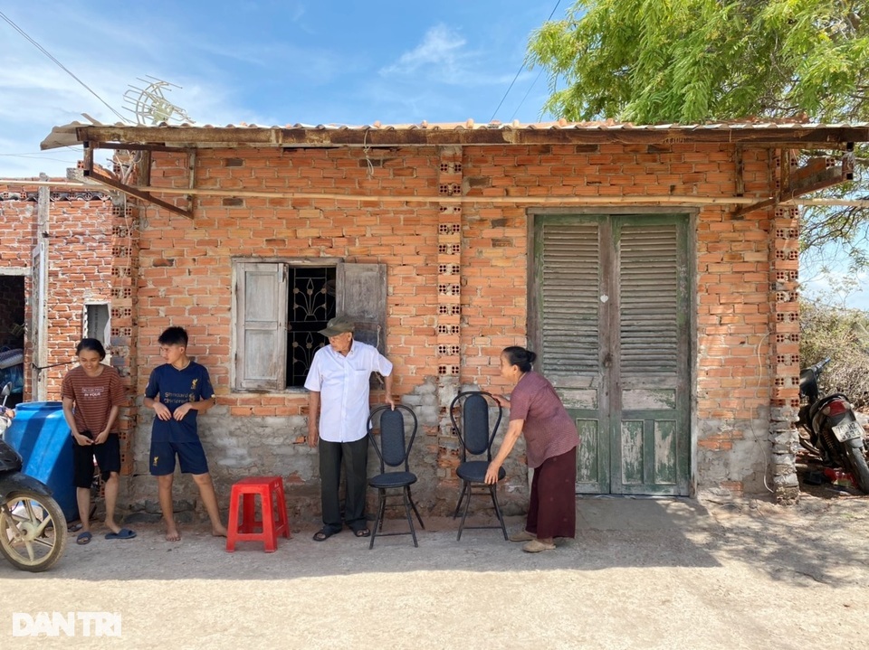 12 năm chưa giải quyết xong vụ 15 hộ dân khiếu nại đòi bồi thường - 2 12 năm chưa giải quyết xong vụ 15 hộ dân khiếu nại đòi bồi thường - 2