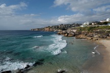 Tận hưởng bãi biển Bondi đẹp nhất nhì nước Úc khi ghé thăm Sydney