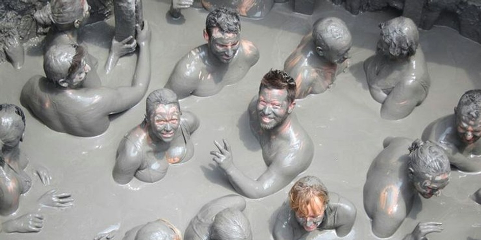 7 nhà tắm công cộng kỳ quặc nhất thế giới - 2 7 nhà tắm công cộng kỳ quặc nhất thế giới - 2