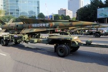 Hàn Quốc mở rộng tầm bắn tên lửa gấp 3 lần, bao phủ toàn bộ Triều Tiên 