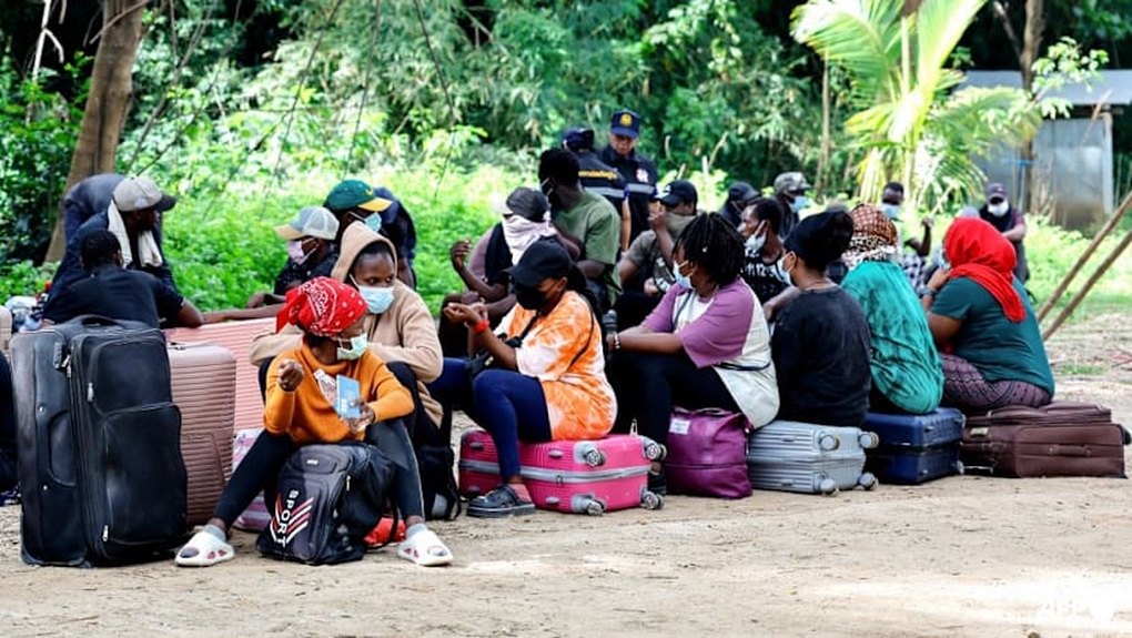 Thái Lan ứng phó làn sóng vượt biên khi Myanmar trấn áp các hang ổ lừa đảo - 1 Thái Lan ứng phó làn sóng vượt biên khi Myanmar trấn áp các hang ổ lừa đảo - 1