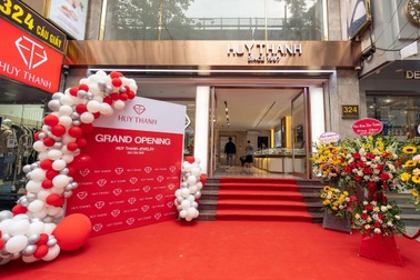 Huy Thanh Jewelry "trẻ hóa" nhận diện thương hiệu
