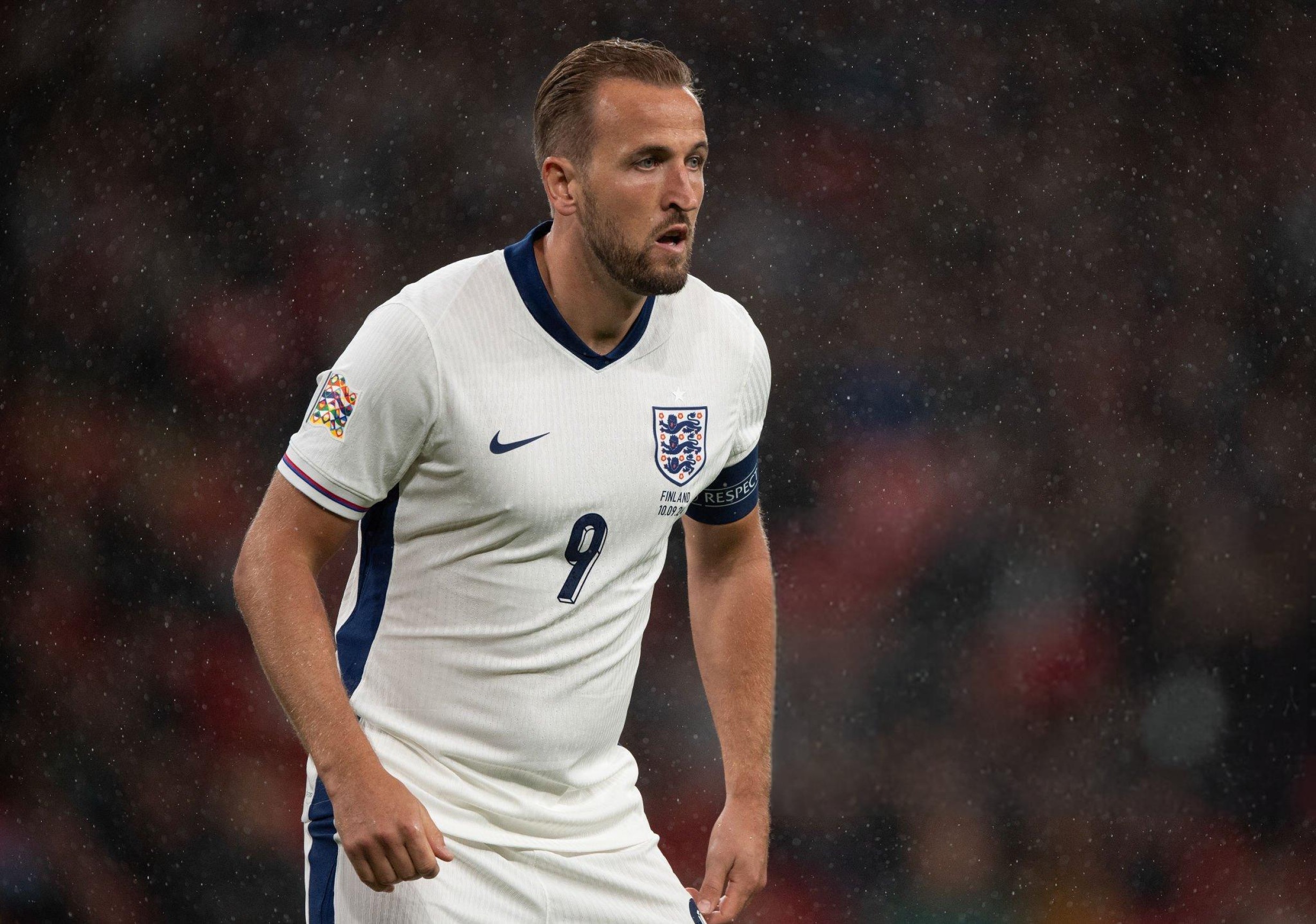 Harry Kane bất ngờ chỉ trích đồng đội ở tuyển Anh - 1