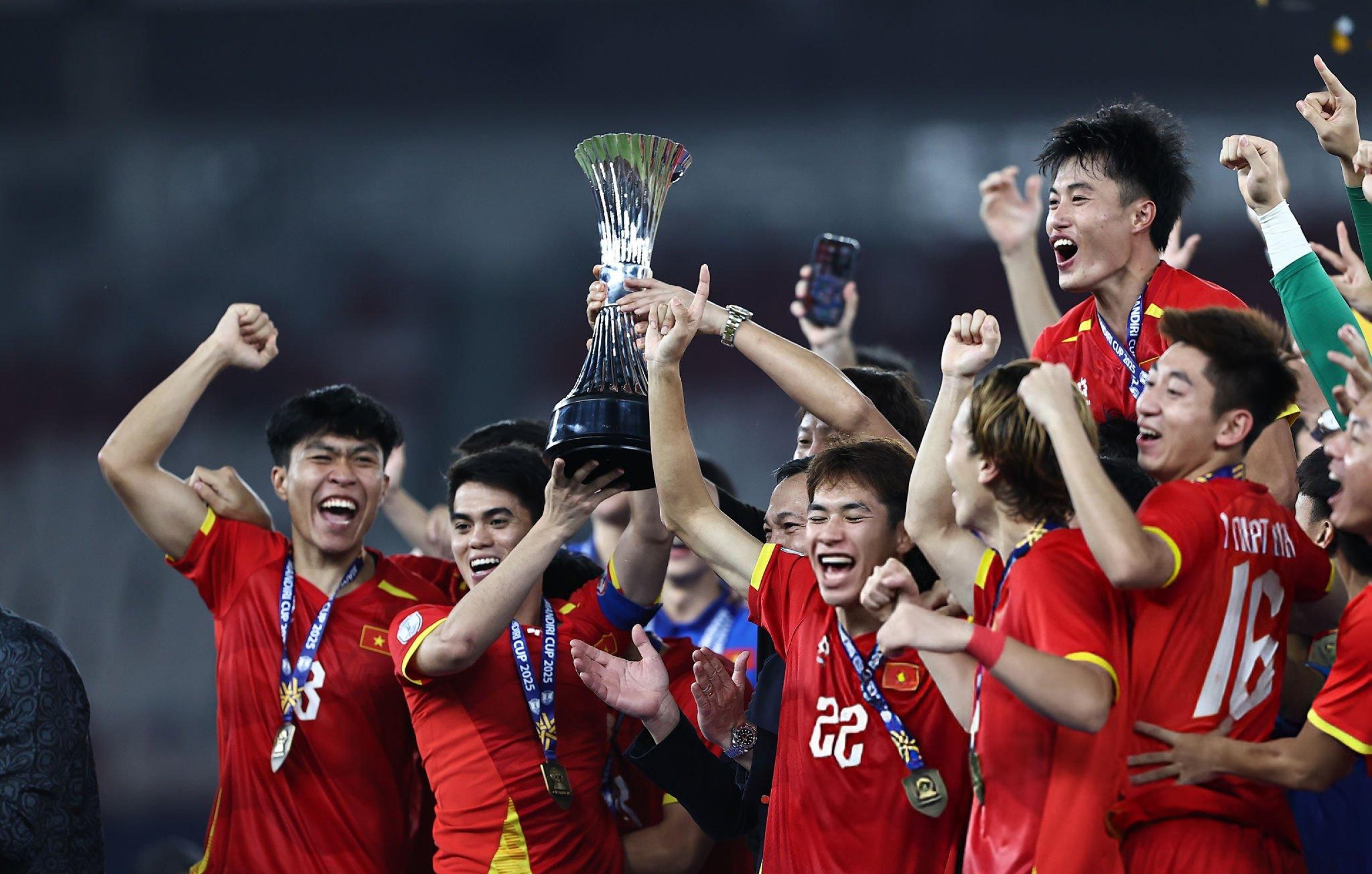 Đình Bắc giành giải Cầu thủ xuất sắc nhất U23 Đông Nam Á 2025 - 2