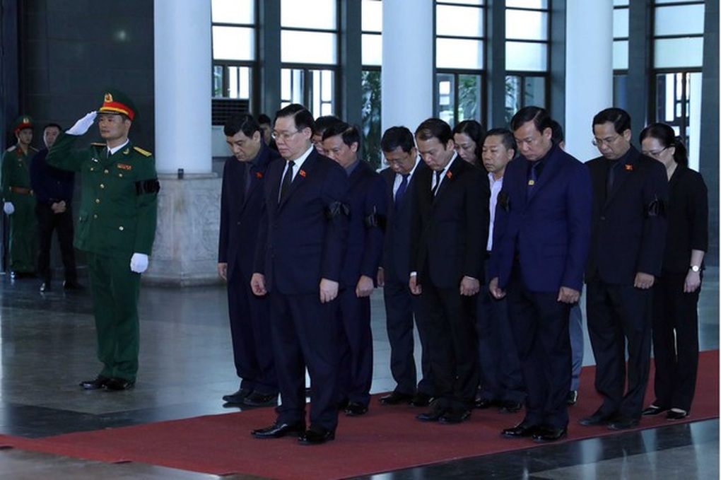 Lãnh đạo Đảng, Nhà nước viếng cố Phó Thủ tướng Nguyễn Khánh - 5 Lãnh đạo Đảng, Nhà nước viếng cố Phó Thủ tướng Nguyễn Khánh - 5