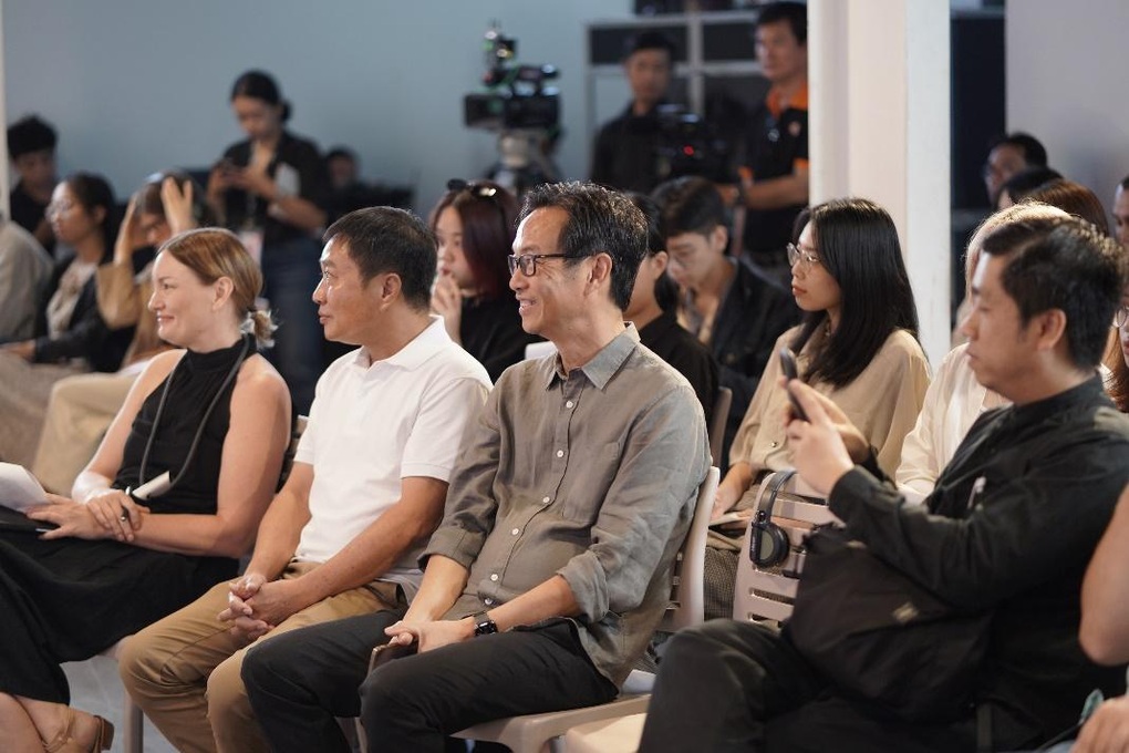 Liên hoan sáng tạo và thiết kế Việt Nam 5 năm tạo sân chơi cho người yêu nghệ thuật - 5 Liên hoan sáng tạo và thiết kế Việt Nam 5 năm tạo sân chơi cho người yêu nghệ thuật - 5